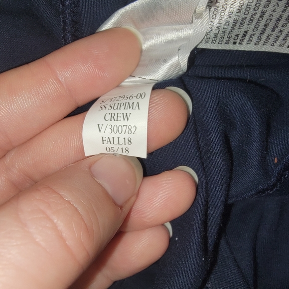 Banana Republic Tshirt Size M Blue/Red - Picture 9 of 9